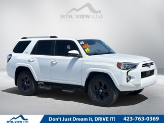 Used 2023 Toyota 4Runner SR5 image 1