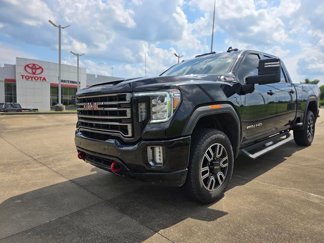 Used 2022 GMC Sierra 2500 AT4 w/ AT4 Preferred Package image 1
