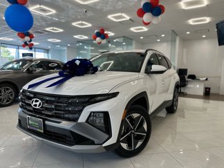 Used 2025 Hyundai Tucson SEL image 1