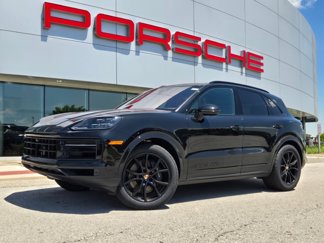 New 2025 Porsche Cayenne image 1
