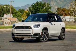 Certified 2025 MINI Cooper Countryman SE w/ Comfort Package Max image 1