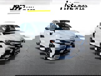 Used 2024 Toyota Camry SE image 1