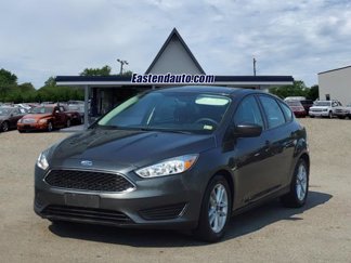 Used 2018 Ford Focus SE image 1