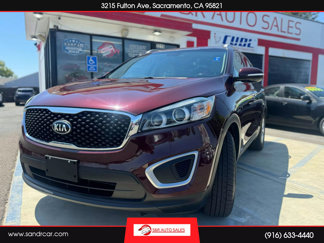 Used 2017 Kia Sorento LX w/ LX Convenience Package image 1