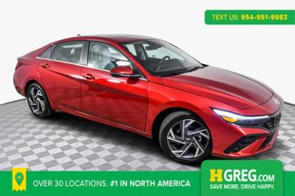 Used 2025 Hyundai Elantra Limited image 1