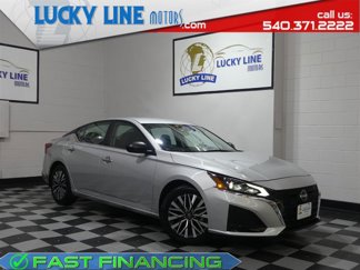 Used 2024 Nissan Altima 2.5 SV image 1