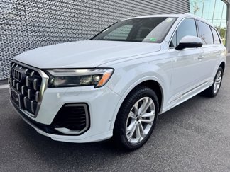 Certified 2025 Audi Q7 2.0T Premium w/ Convenience Package image 1