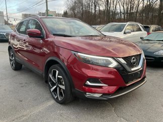 Used 2021 Nissan Rogue Sport SL w/ Premium Package image 1