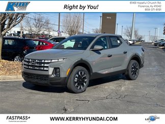 New 2025 Hyundai Santa Cruz SE image 1