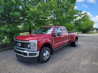 New 2025 Ford F350 Lariat image 1