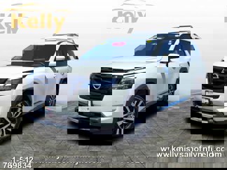 Certified 2024 Nissan Pathfinder Platinum w/ Black Appearance Package image 1