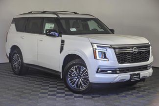 New 2025 Nissan Armada Platinum image 1