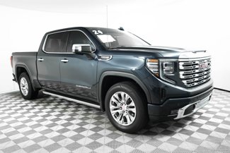 Used 2024 GMC Sierra 1500 Denali w/ Technology Package image 1