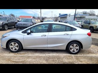 Used 2018 Chevrolet Cruze LS image 1