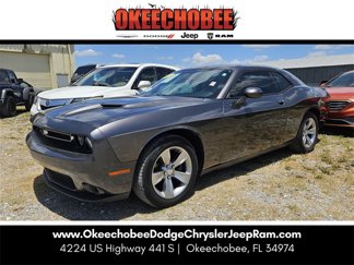 Used 2018 Dodge Challenger SXT Plus image 1