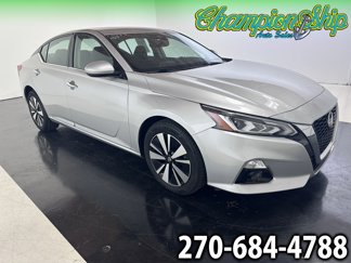 Used 2020 Nissan Altima 2.5 SV image 1