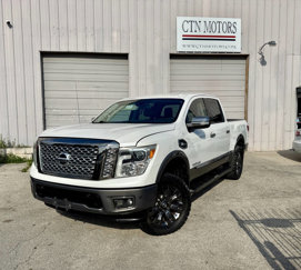 Used 2017 Nissan Titan Platinum Reserve image 1