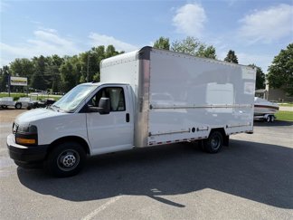 Used 2021 GMC Savana 3500 Extended w/ Power Convenience Package image 1