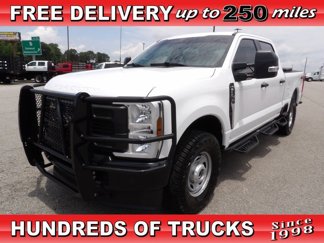 Used 2024 Ford F250 XL image 1