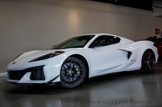 Used 2025 Chevrolet Corvette Z06 w/ Z07 Performance Package image 1