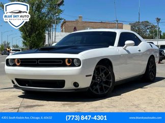Used 2022 Dodge Challenger R/T w/ Plus Package image 1