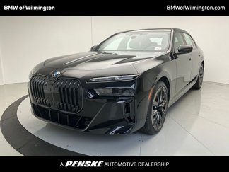 Used 2025 BMW 740i w/ Executive Package image 1