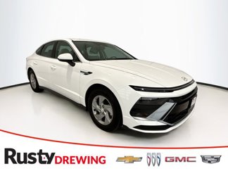 Used 2025 Hyundai Sonata SE image 1