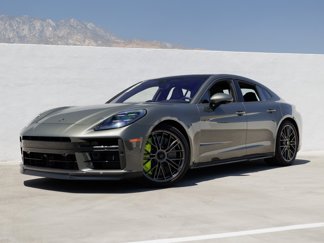 Certified 2025 Porsche Panamera Turbo S image 1