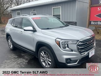 Used 2022 GMC Terrain SLT w/ Infotainment Package II image 1