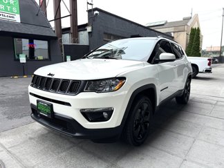 Used 2019 Jeep Compass Latitude image 1