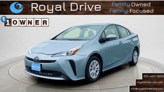 Used 2019 Toyota Prius LE image 1