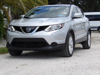 Used 2019 Nissan Rogue Sport S image 1