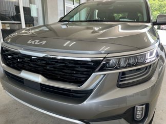 Used 2023 Kia Seltos SX image 1
