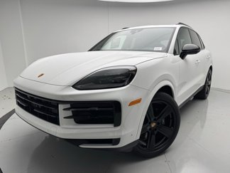 Used 2025 Porsche Cayenne image 1