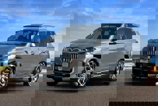Used 2025 BMW X5 xDrive50e w/ Premium Package image 1