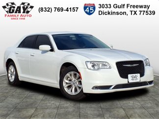 Used 2023 Chrysler 300 Touring image 1