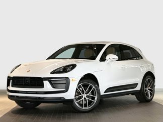 Used 2024 Porsche Macan w/ Premium Plus Package image 1