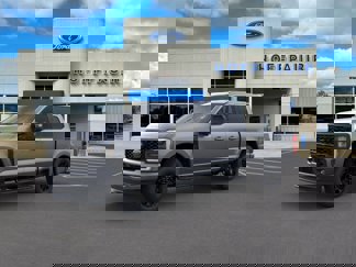 New 2025 Ford F250 4x4 Crew Cab Super Duty image 1