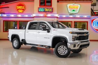 Used 2024 Chevrolet Silverado 2500 LT image 1