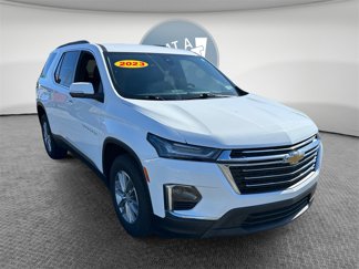 Certified 2023 Chevrolet Traverse LT image 1