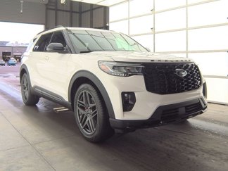 Certified 2025 Ford Explorer ST image 1
