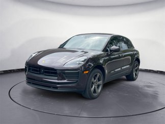 Certified 2024 Porsche Macan image 1
