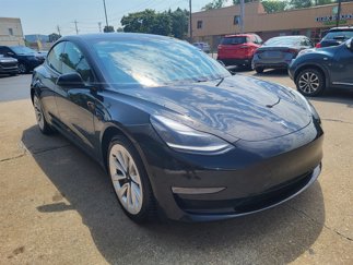 Used 2021 Tesla Model 3 Long Range image 1