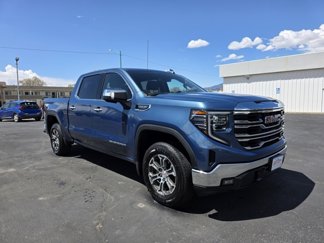 Used 2024 GMC Sierra 1500 SLT image 1