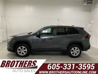Used 2024 Toyota RAV4 LE image 1