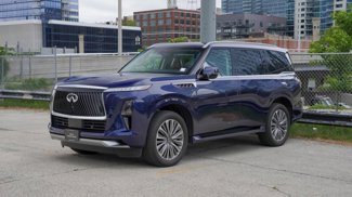 Used 2025 INFINITI QX80 Sensory image 1