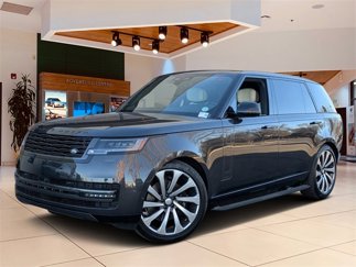 New 2025 Land Rover Range Rover Long Wheelbase Autobiography image 1