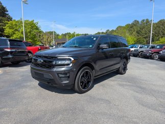 Used 2023 Ford Expedition Limited image 1