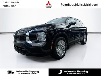 New 2025 Mitsubishi Outlander ES image 1