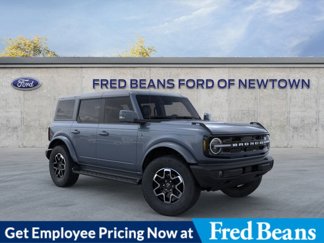 New 2025 Ford Bronco Outer Banks image 1